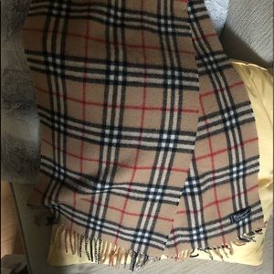 Vintage burberry scarf